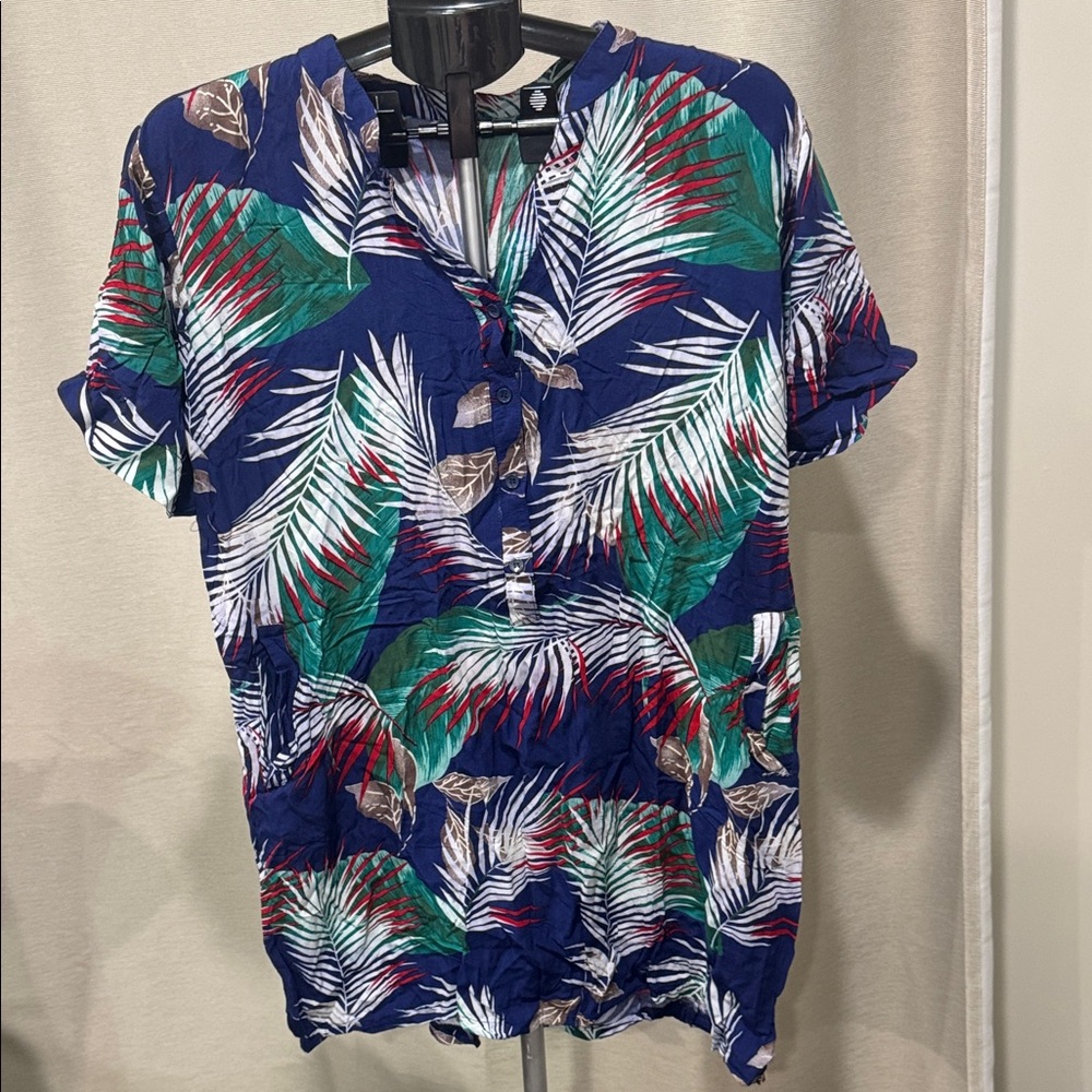 Tropical Print Short Sleeve Dress.